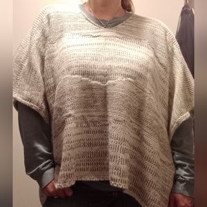 Universal thread marled sweater poncho